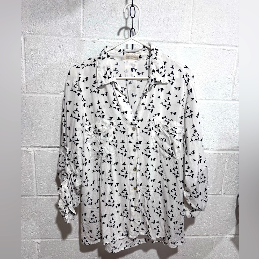 Just living b&w bird print button down - L